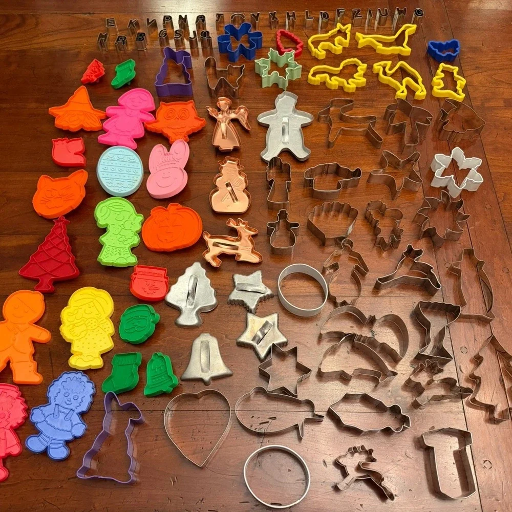 Huge Lot of 60+ Vintage & Modern Cookie Cutters - Plastic, Metal, Alphabet